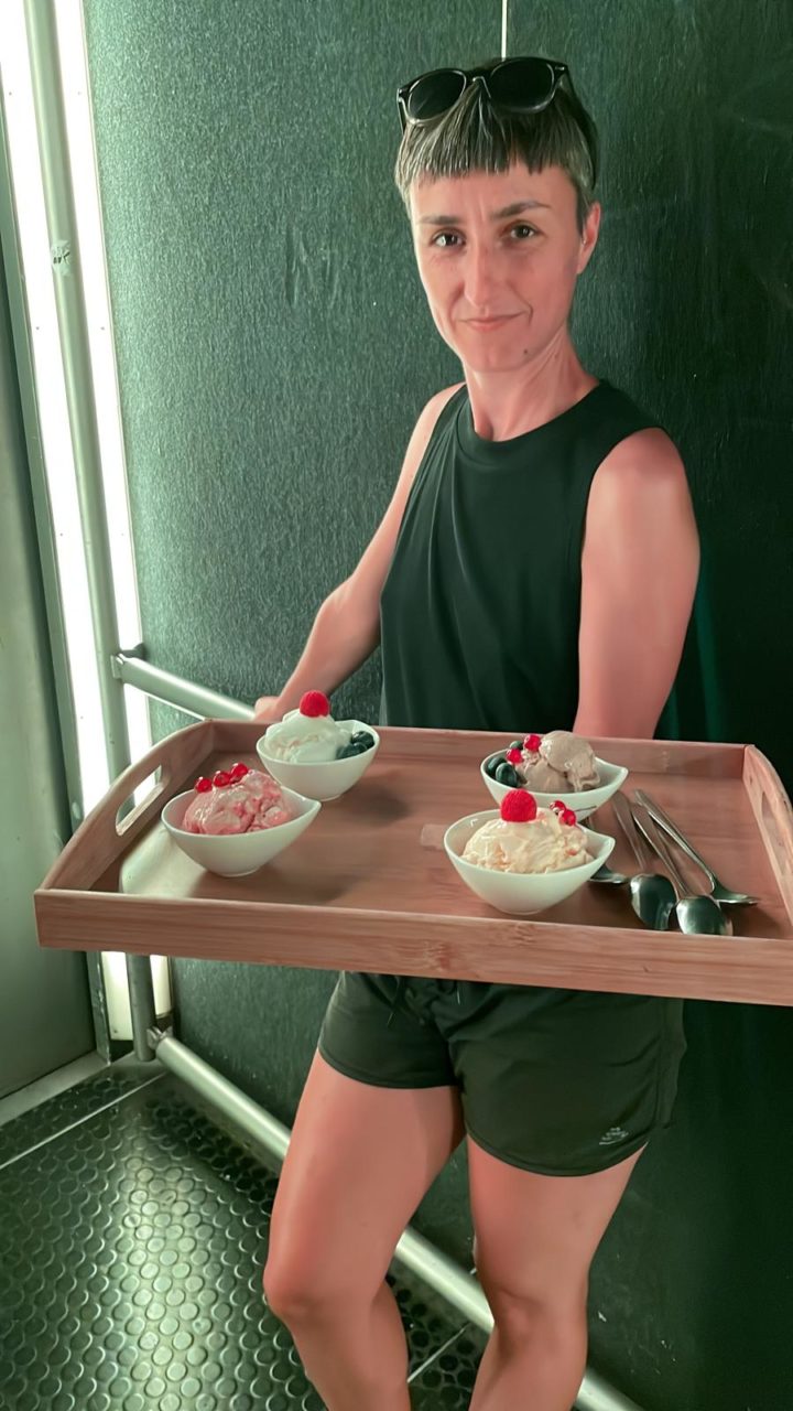 Album photos 18-24 12