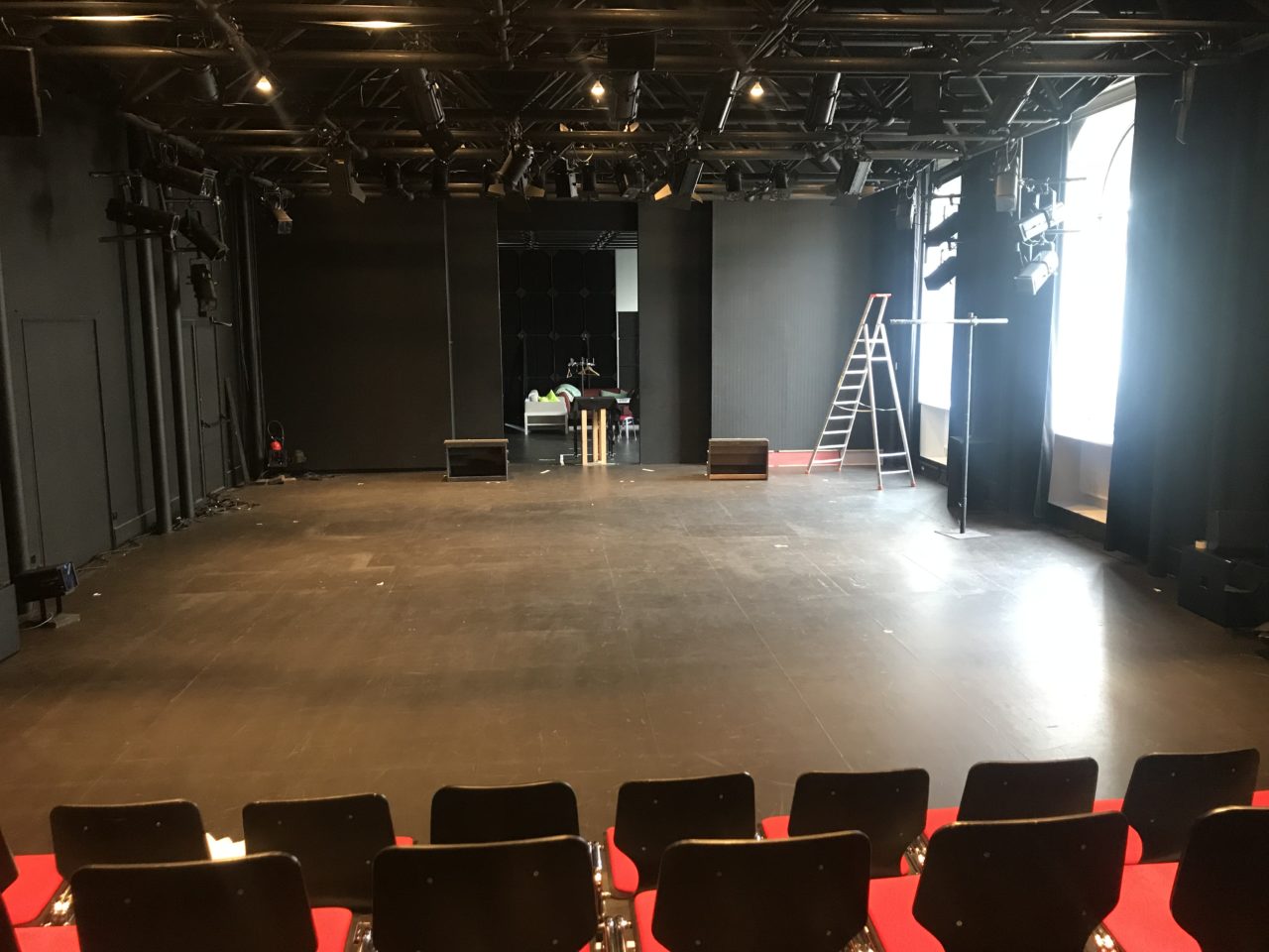 Album photos 18-24 131