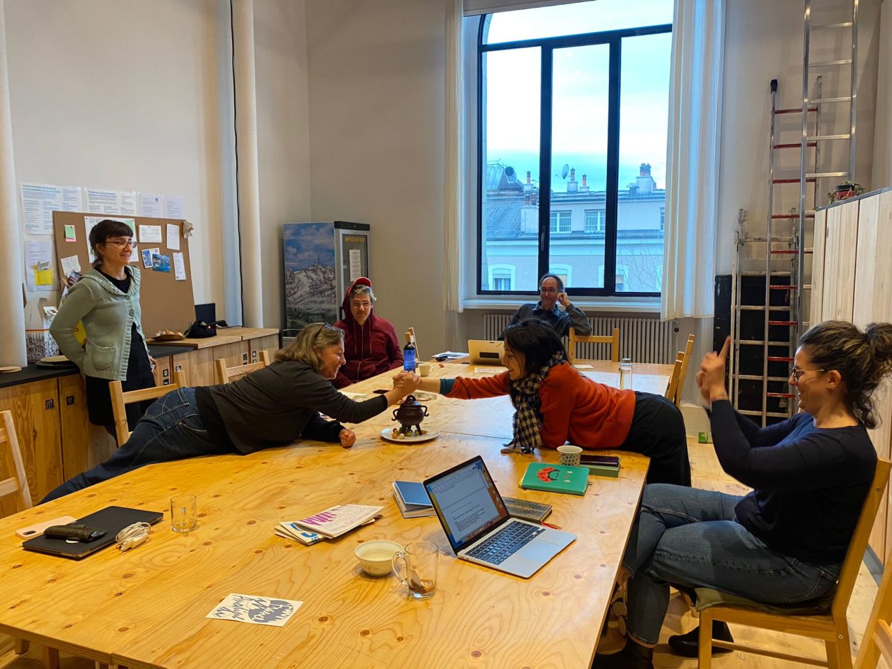 Album photos 18-24 57